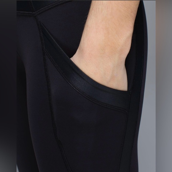 Lululemon Chase Me Crop II - Picture 15 of 15